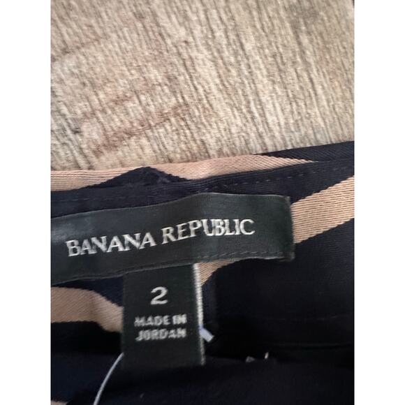 Banana Republic Women's Rayn Blue Striped Straight Leg Pants Size 2 - Picture 5 of 7